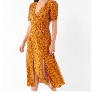 Urban Outfitters V Neck Double Breasted Floral Slit Midi Dress size S